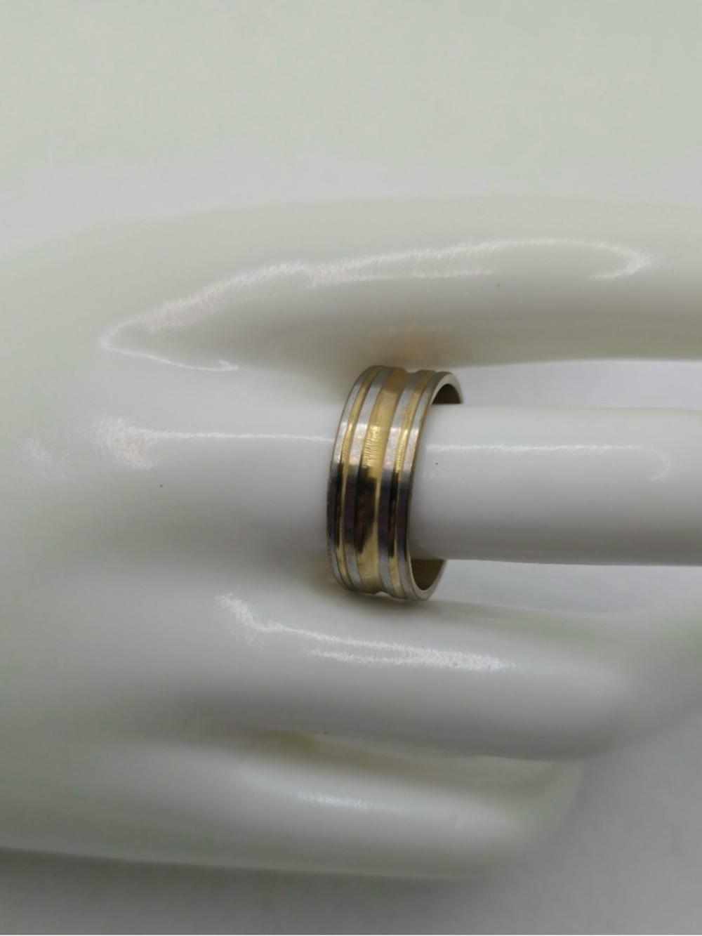 The Lady Knight's Armory - Mixed-Alloy Ring - US Size 9.75